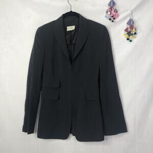 Akris Punto 100% Wool long sleeves collared neck front clasps fitted blazer